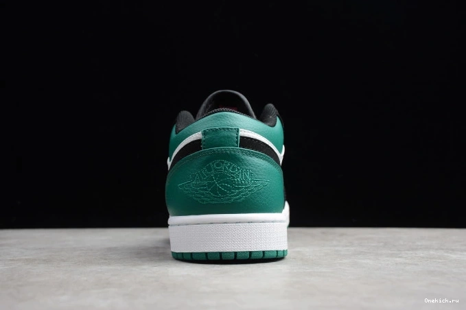 One Kick Low Air White Green 1 553558-113 Mystic Black Jordan 0714